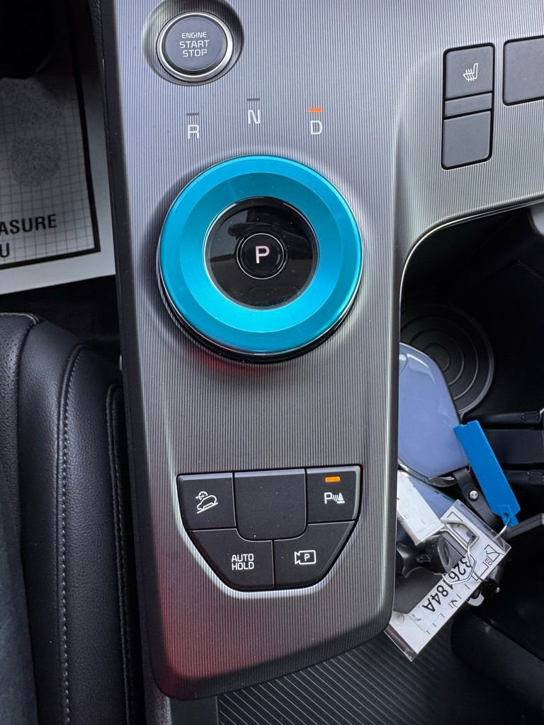 Used 2026 Kia Sportage EX w/ EX Panoramic Sunroof Package image 23