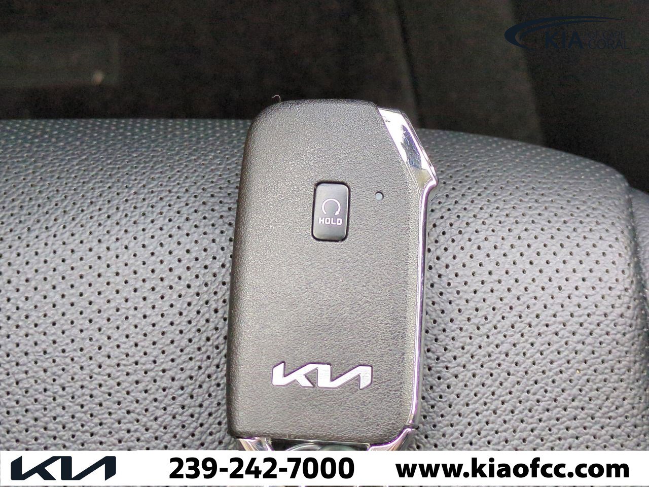 Certified 2025 Kia Sportage EX image 30