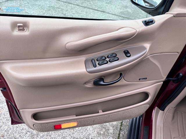Used 1998 Ford Expedition Eddie Bauer AWD/4WD image 6
