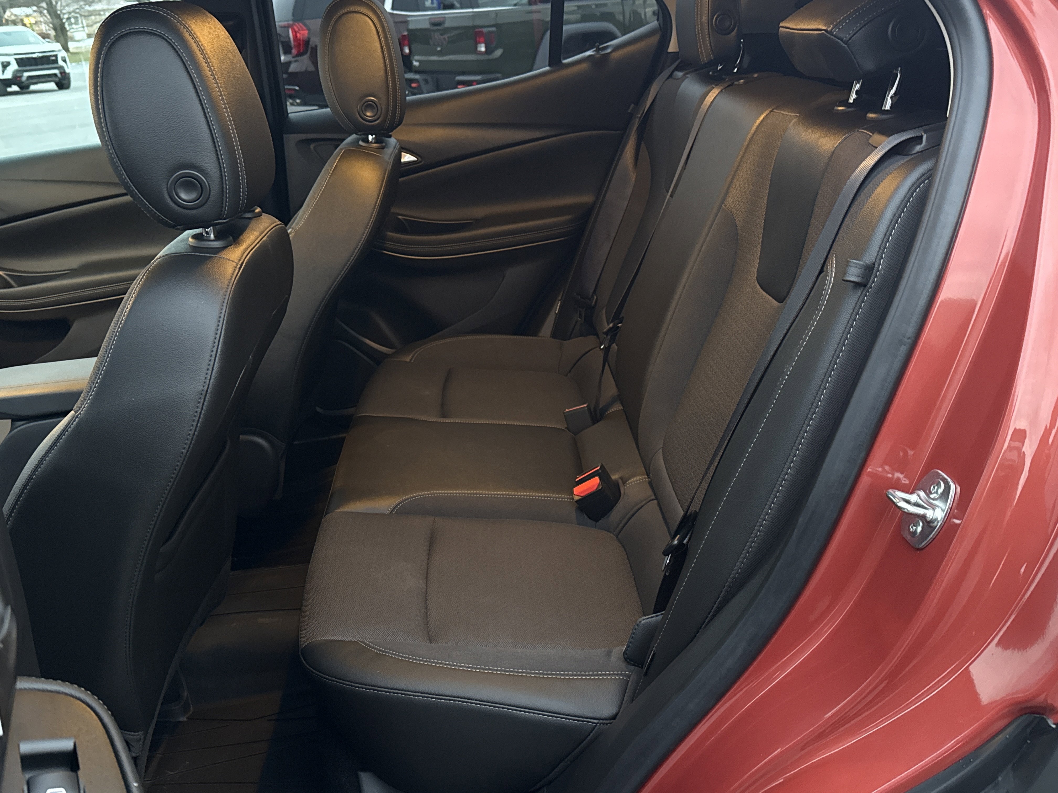 Used 2024 Buick Encore GX Preferred image 5