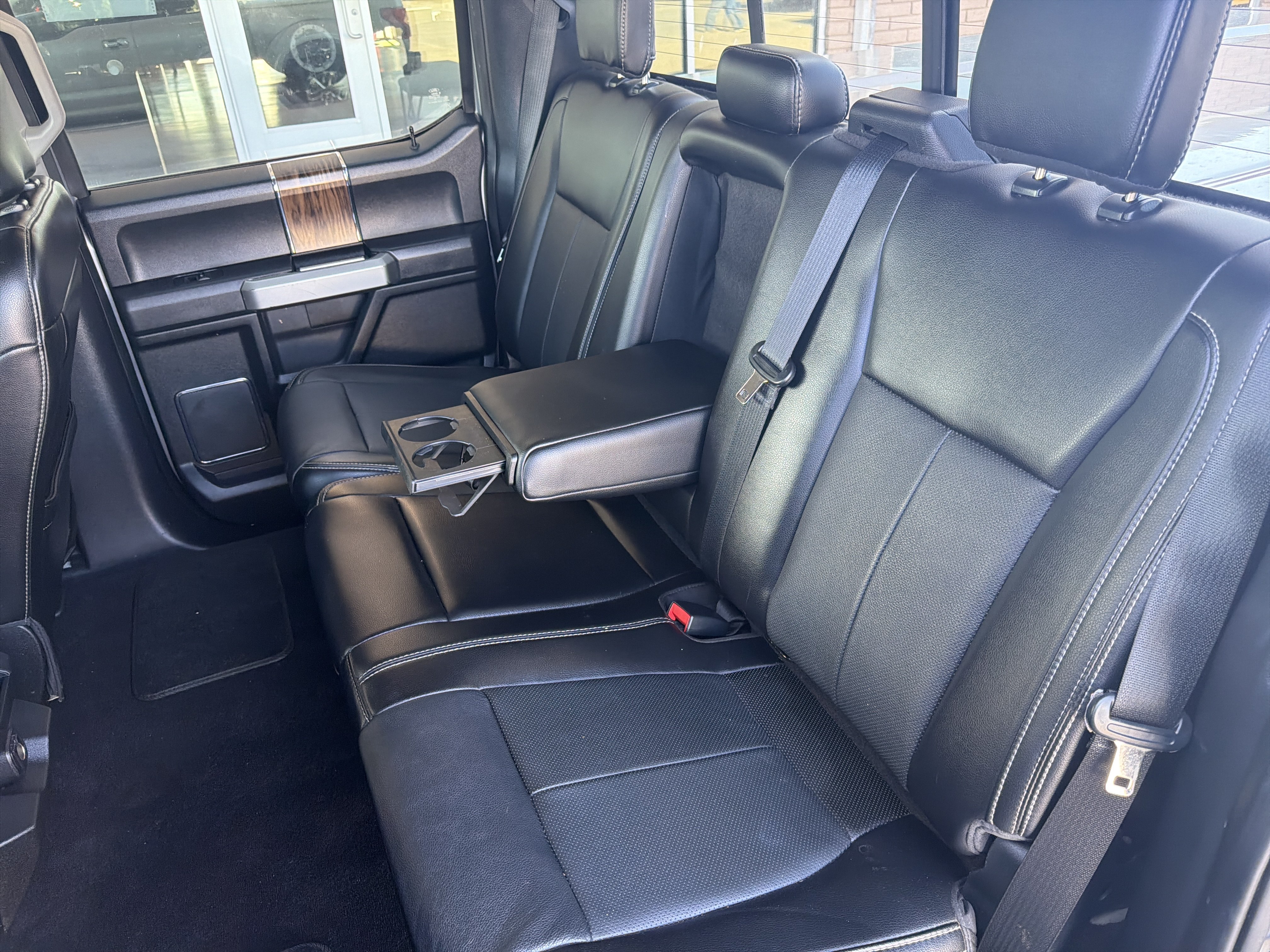 Used 2020 Ford F150 Lariat RWD image 9