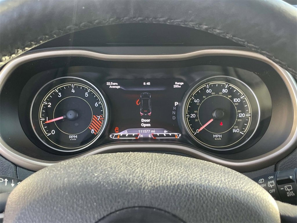 Used 2014 Jeep Cherokee Limited image 25