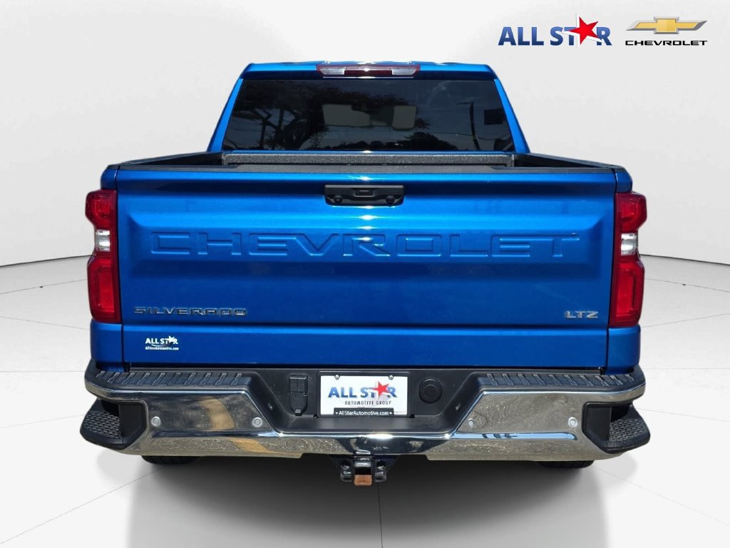 Used 2023 Chevrolet Silverado 1500 LTZ AWD/4WD image 4