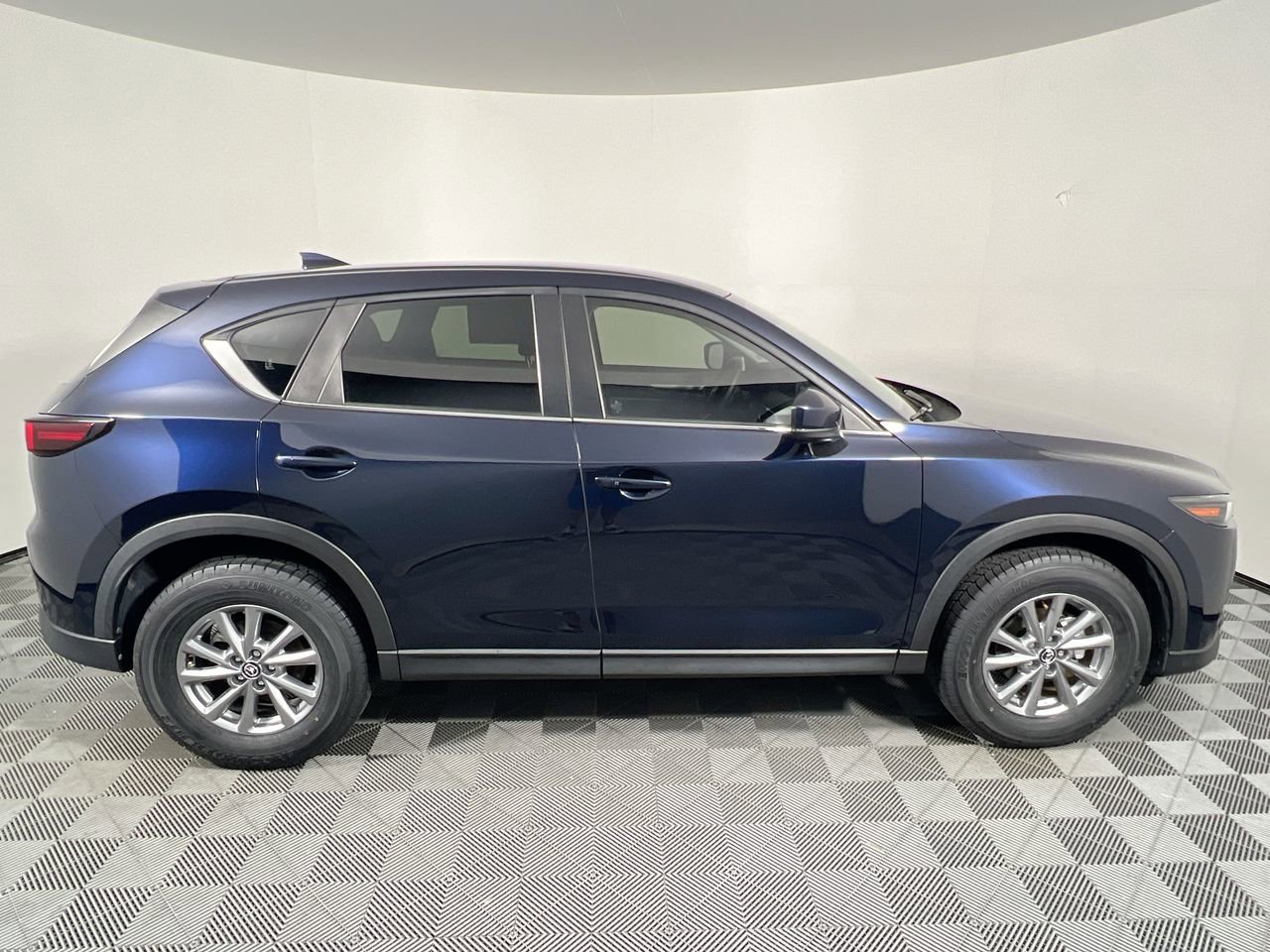 Used 2023 MAZDA CX-5 AWD 2.5 S w/ Select Package image 2