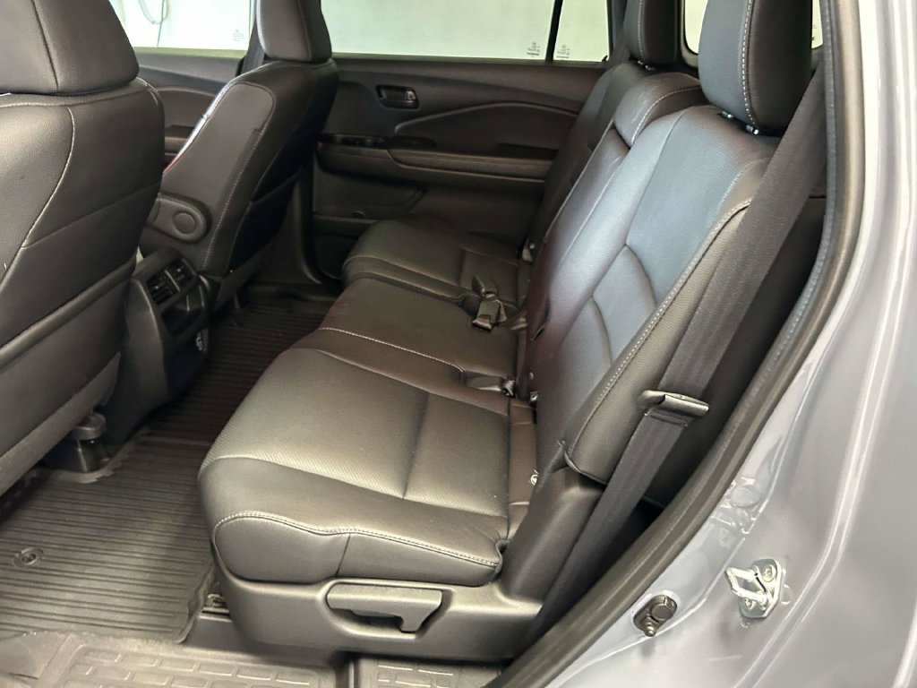 Used 2022 Honda Passport EX-L image 14