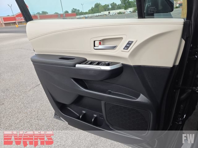 New 2026 Toyota Sienna Platinum AWD/4WD image 19