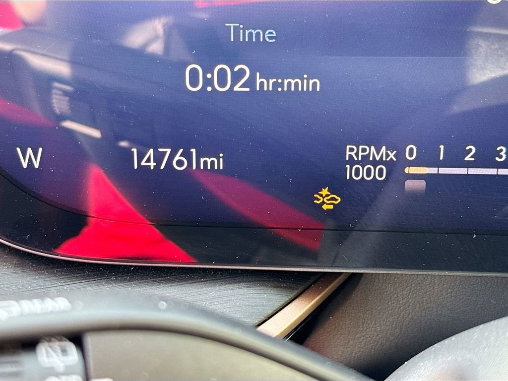 Used 2025 Buick Envision Sport Touring image 14