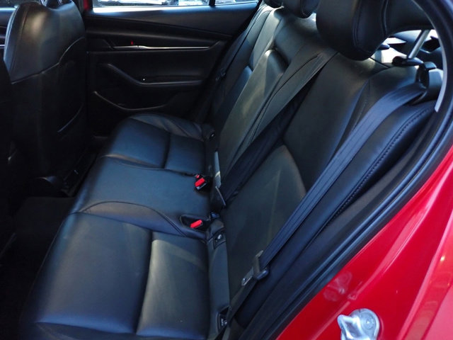 Used 2020 MAZDA MAZDA3 AWD Sedan w/ Select Package image 16