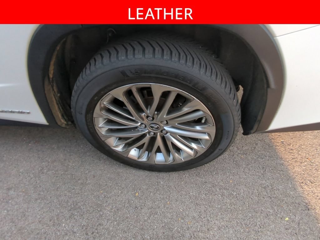 Used 2021 Lexus RX 450hL Luxury w/ Cold Area Package (CK) AWD/4WD image 5