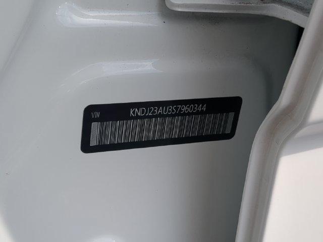Used 2025 Kia Soul LX FWD image 34