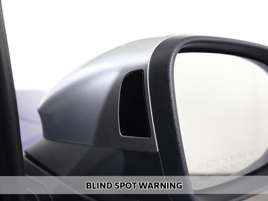 Used 2024 Volkswagen Golf R AWD/4WD image 8