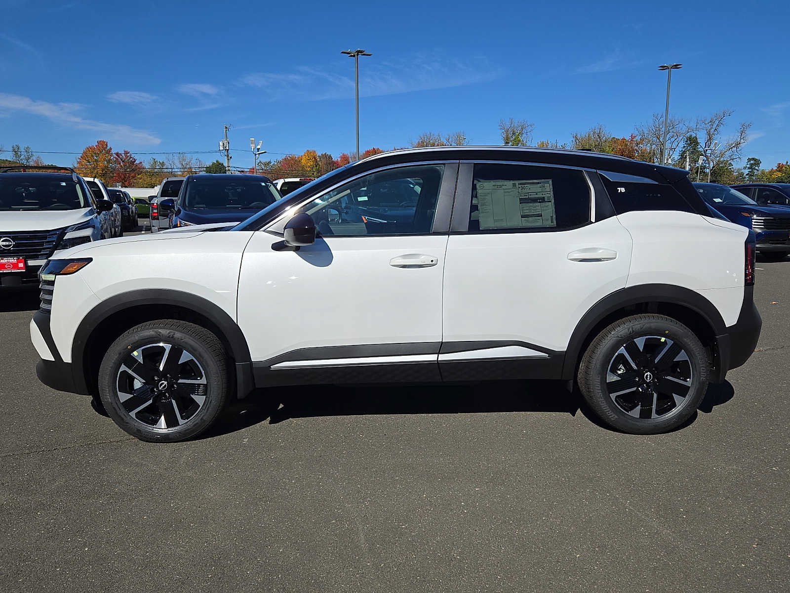 New 2027 Nissan Kicks SV AWD/4WD image 7