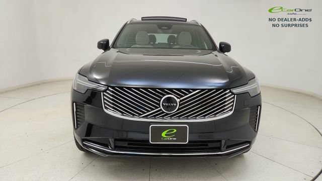 Used 2026 Volvo XC90 B5 Plus w/ Protection Package AWD/4WD image 19