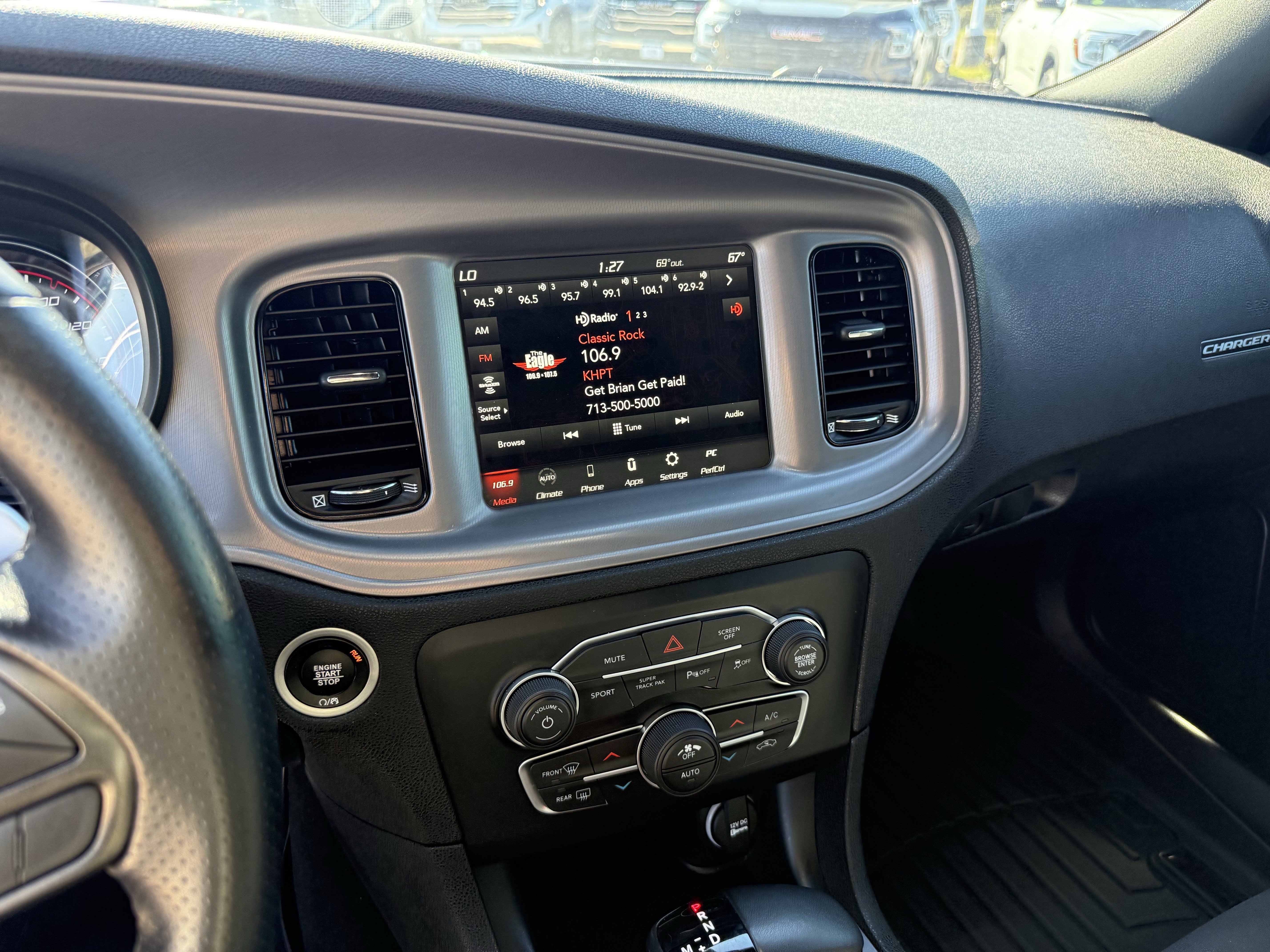 Used 2023 Dodge Charger R/T w/ Blacktop Package image 19