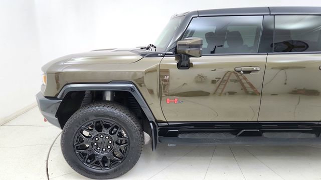 Used 2025 GMC Hummer EV 2X w/ LPO, Sport Package image 4