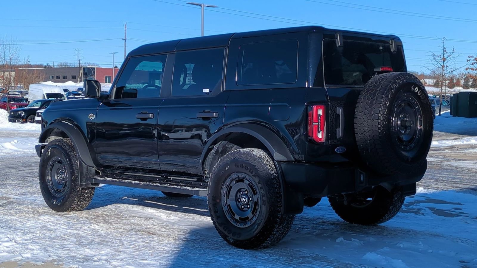 Certified 2024 Ford Bronco Wildtrak image 3