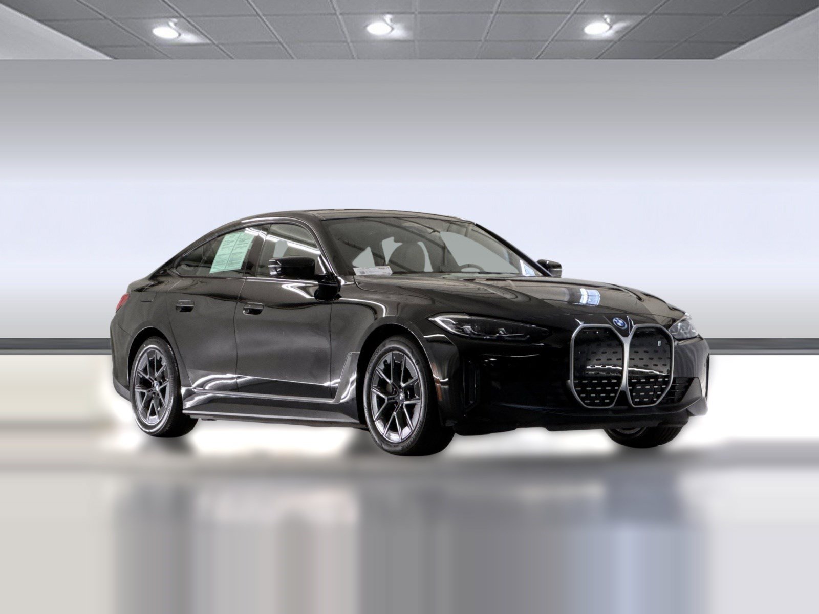 Used 2023 BMW i4 eDrive35 RWD image 6