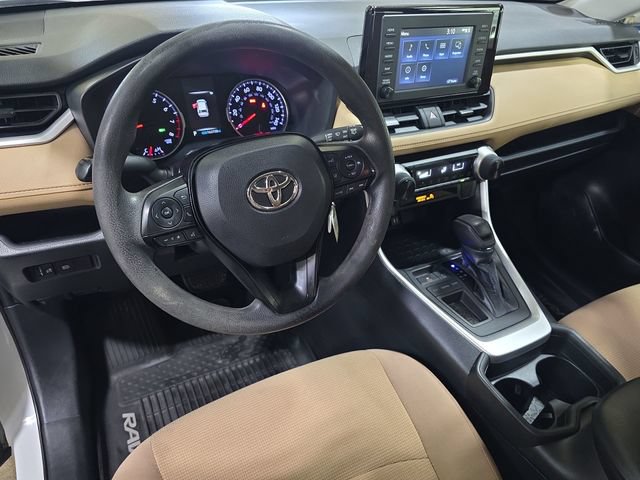 Used 2019 Toyota RAV4 LE w/ All Weather Liner Package FWD image 19