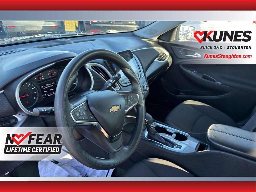 Used 2024 Chevrolet Malibu LT image 20