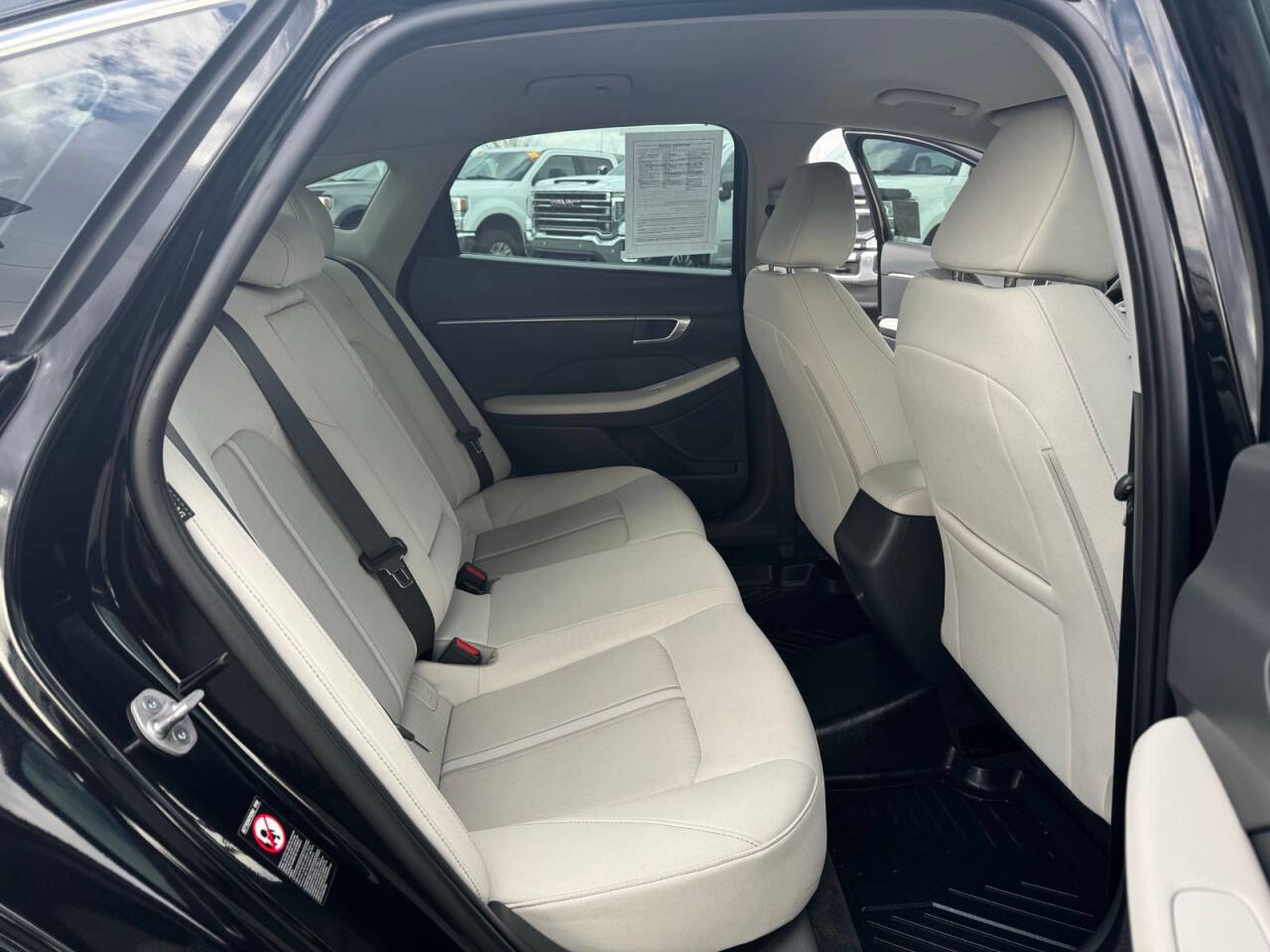 Used 2023 Hyundai Sonata SEL image 28