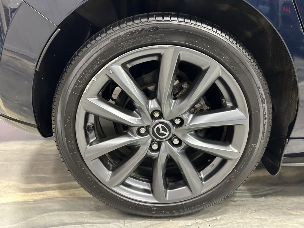Used 2019 MAZDA MAZDA3 AWD Hatchback w/ Preferred Pkg image 16