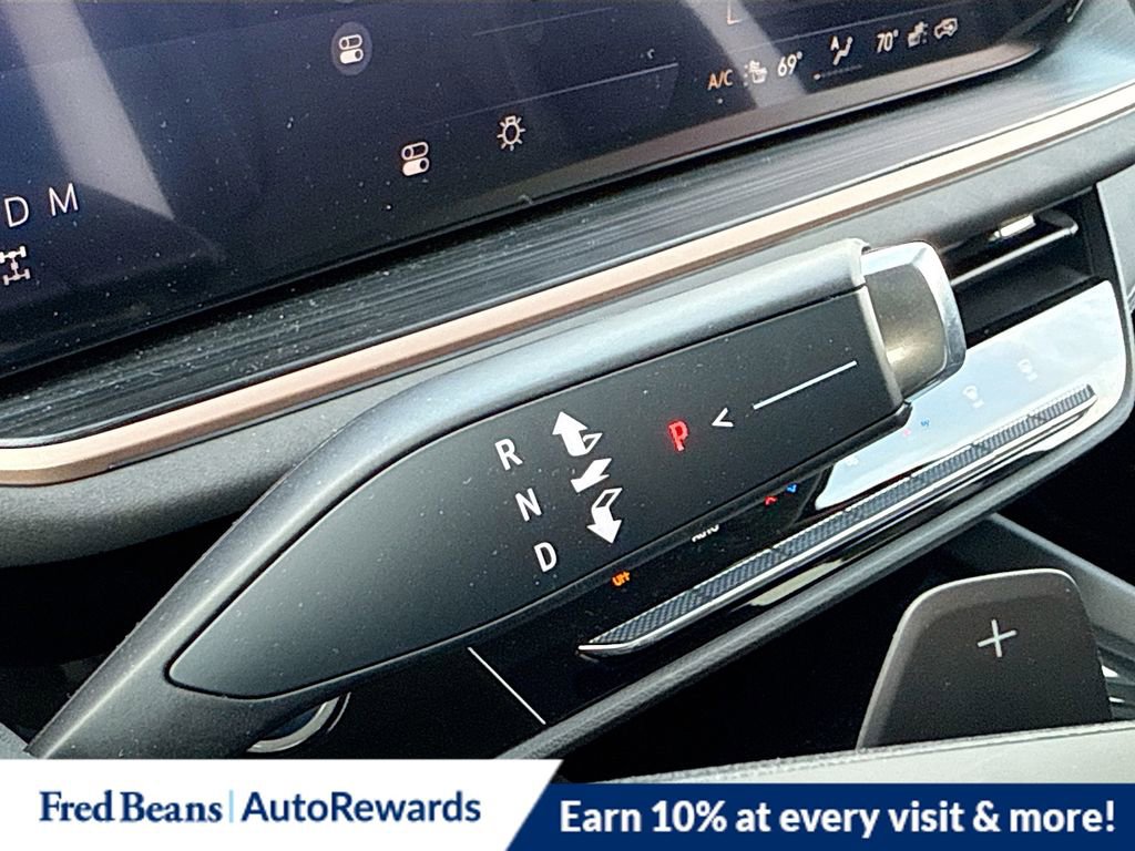 New 2025 Buick Envision Sport Touring image 17