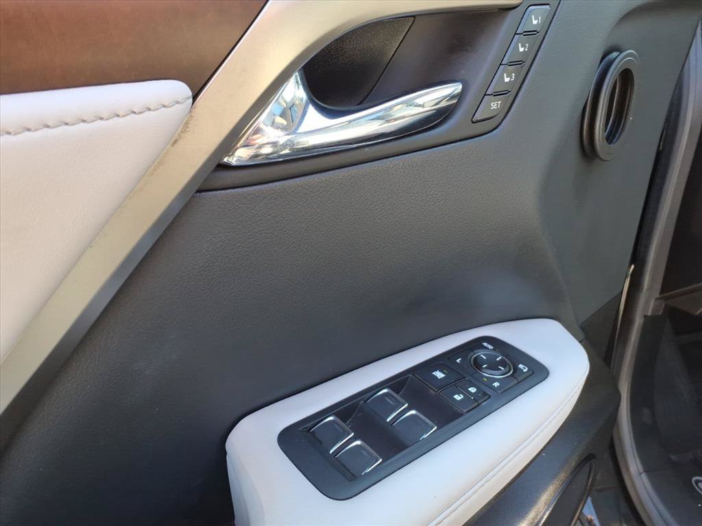 Used 2022 Lexus RX 450h AWD w/ Premium Package image 20