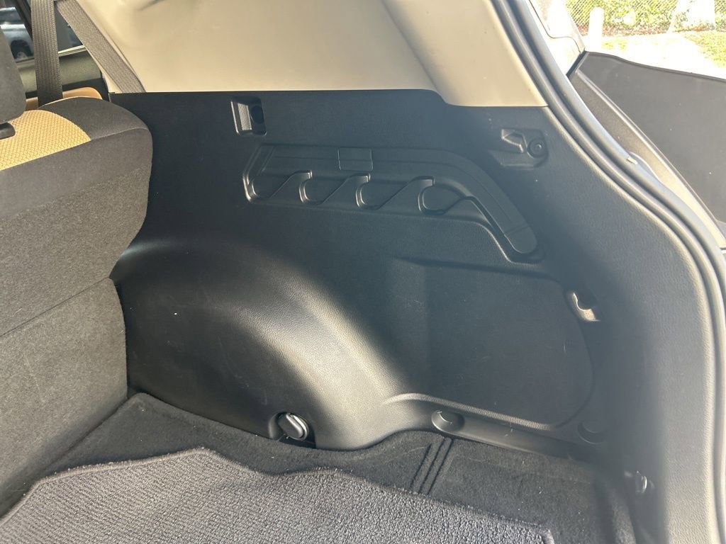 Used 2018 Toyota RAV4 XLE image 34