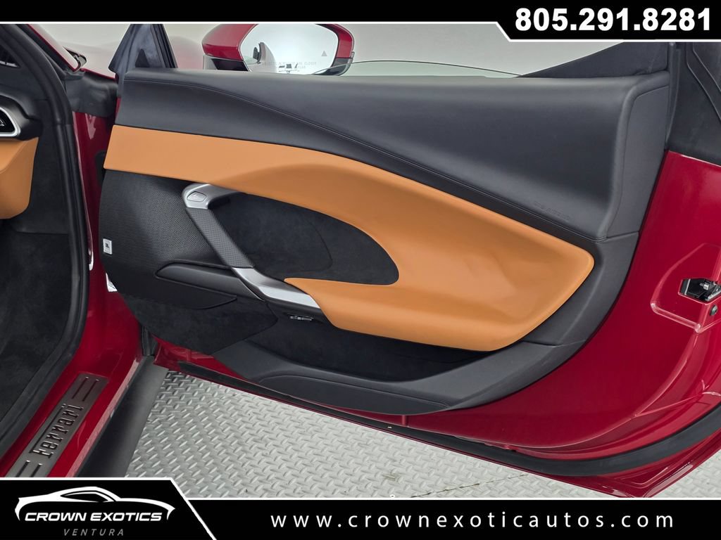 Used 2024 Ferrari 296 GTS RWD image 9