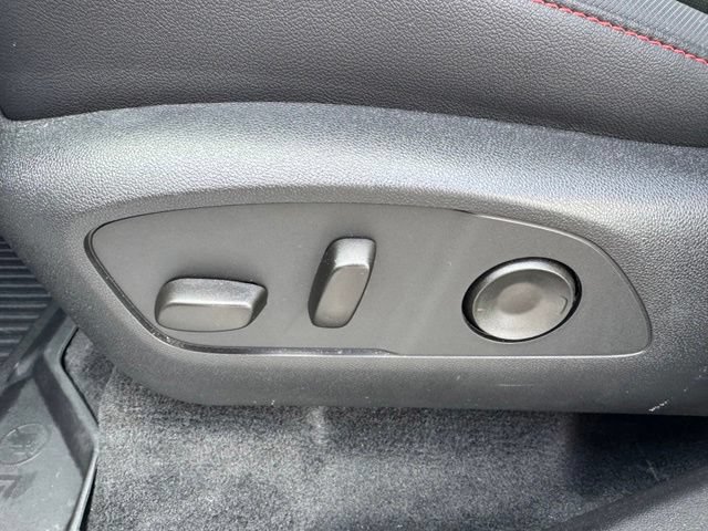 Used 2026 Chevrolet Traverse Z71 w/ Enhanced Driving Package AWD/4WD image 22
