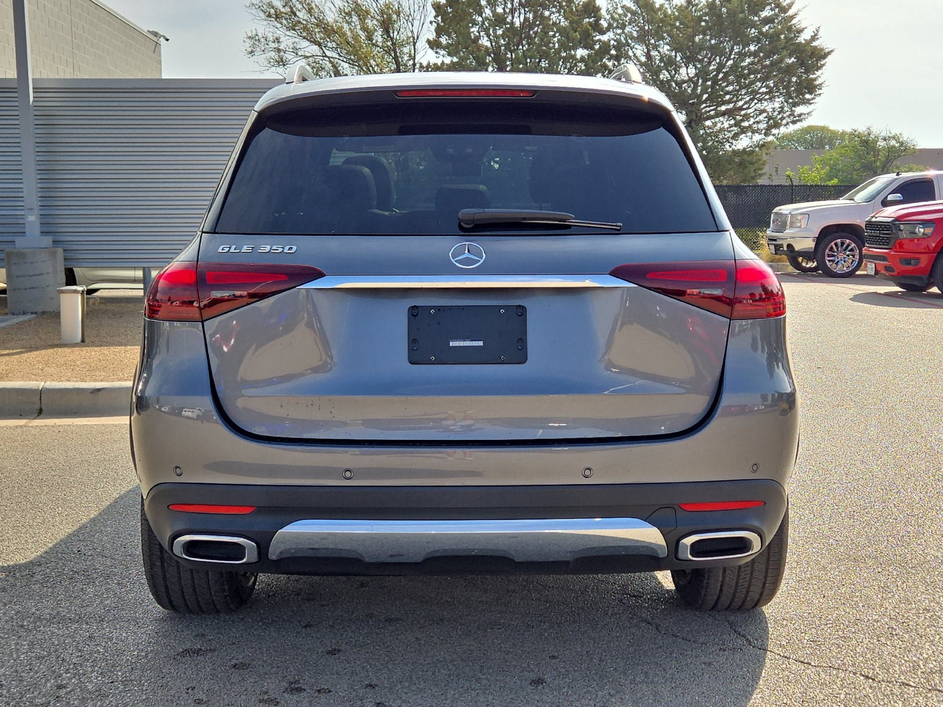 Used 2025 Mercedes-Benz GLE 350 4MATIC image 12
