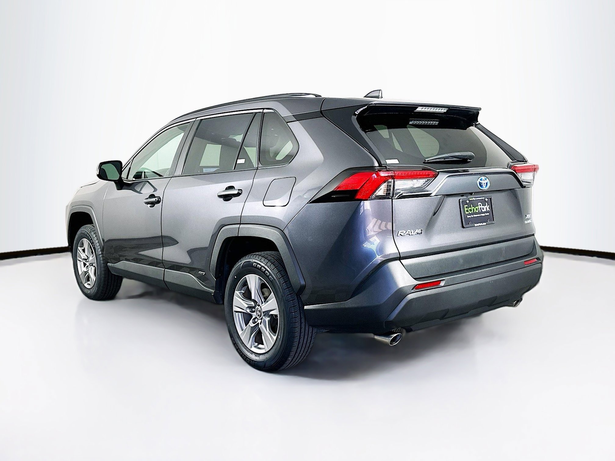 Used 2024 Toyota RAV4 XLE image 5