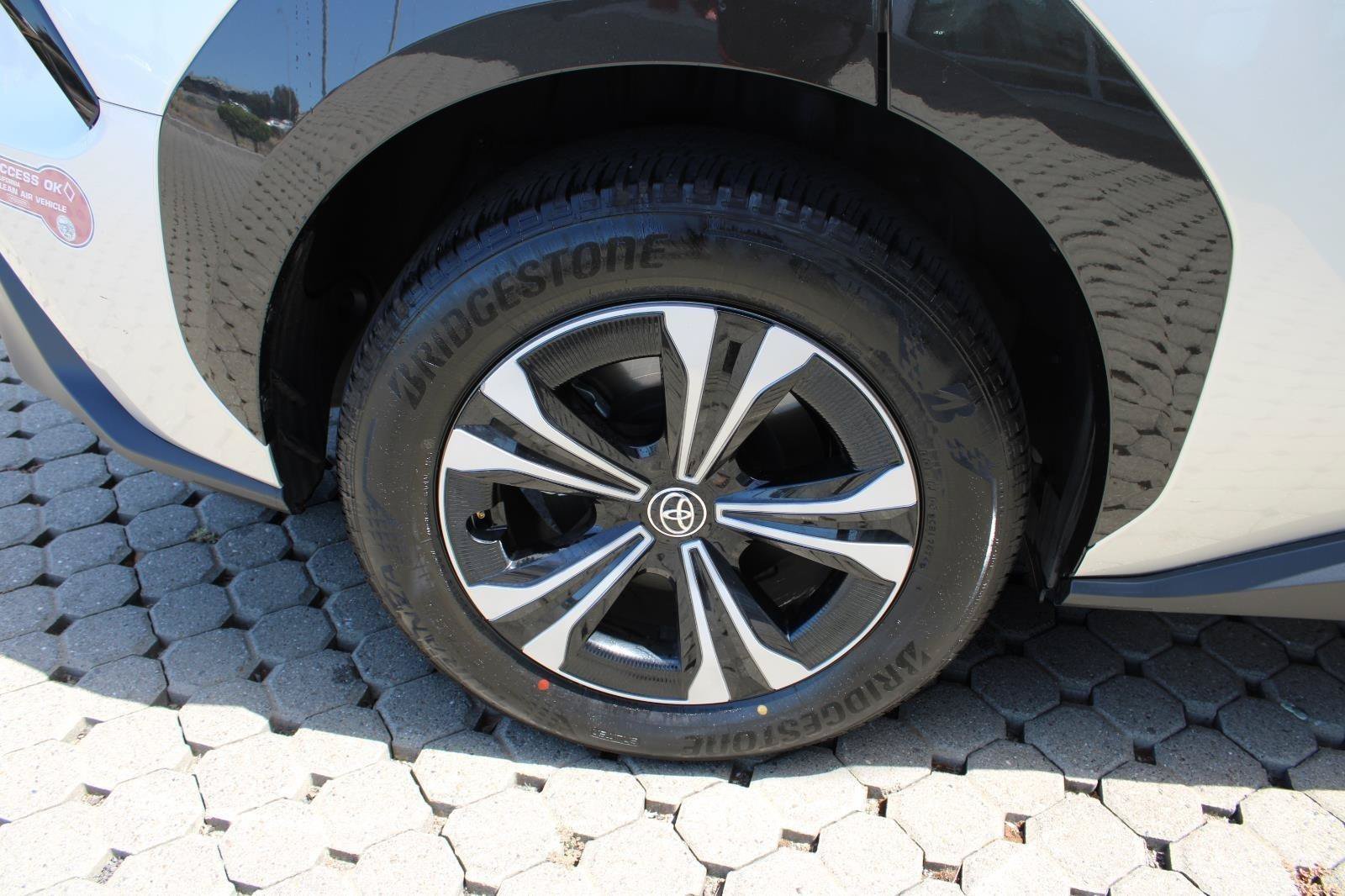 Used 2024 Toyota bZ4X AWD w/ Weather Package image 14