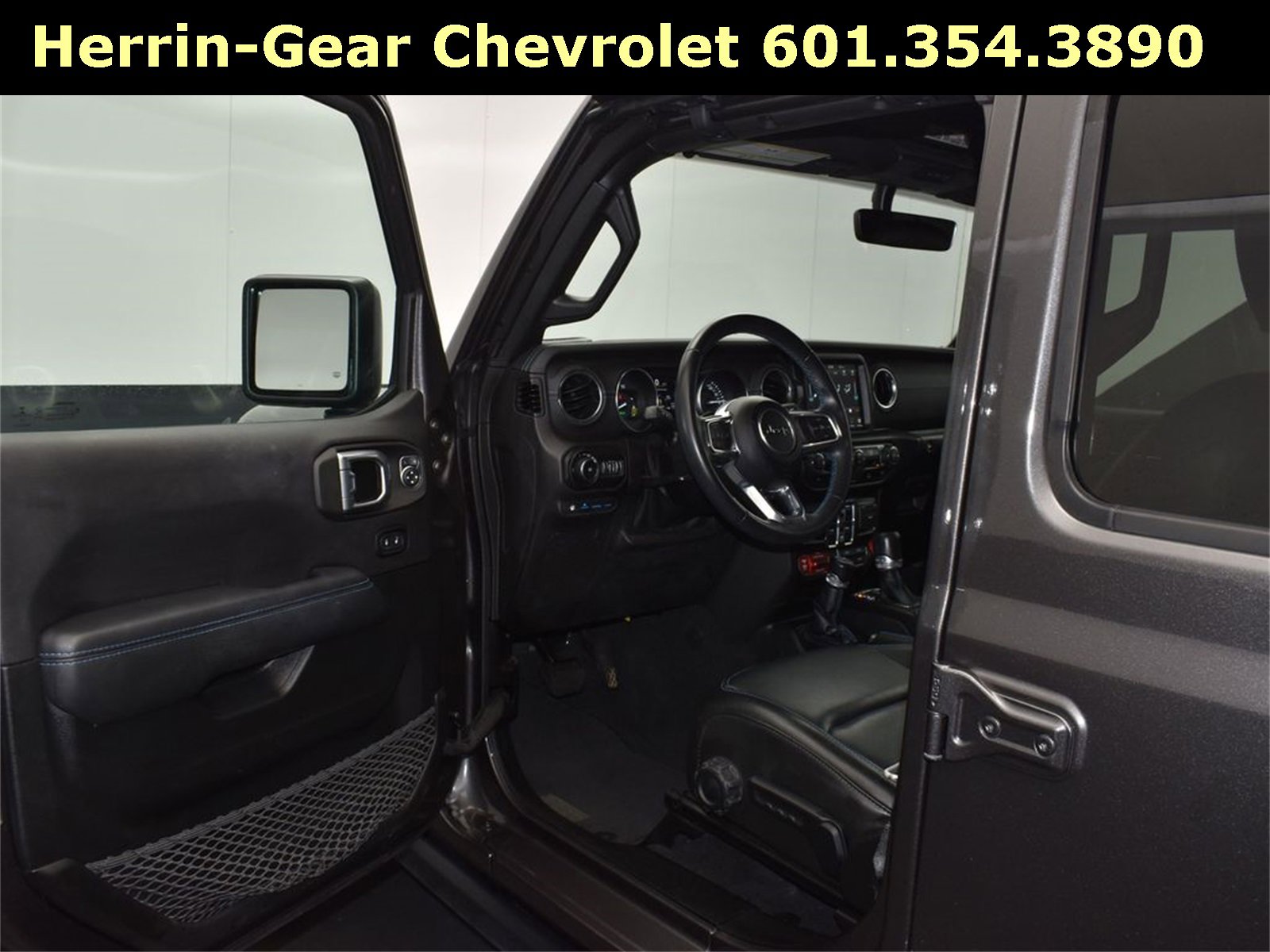 Used 2022 Jeep Wrangler Unlimited Rubicon 4xe image 11