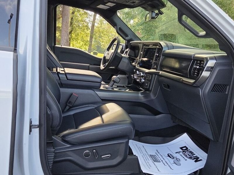 Used 2025 Ford F150 Lariat w/ Equipment Group 502A High AWD/4WD image 17