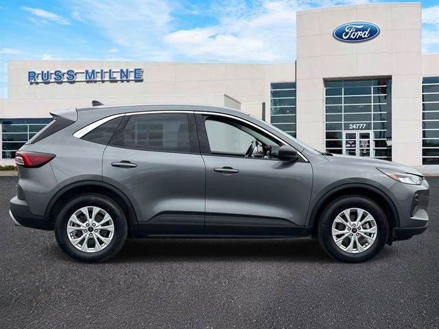 Used 2024 Ford Escape Active image 2