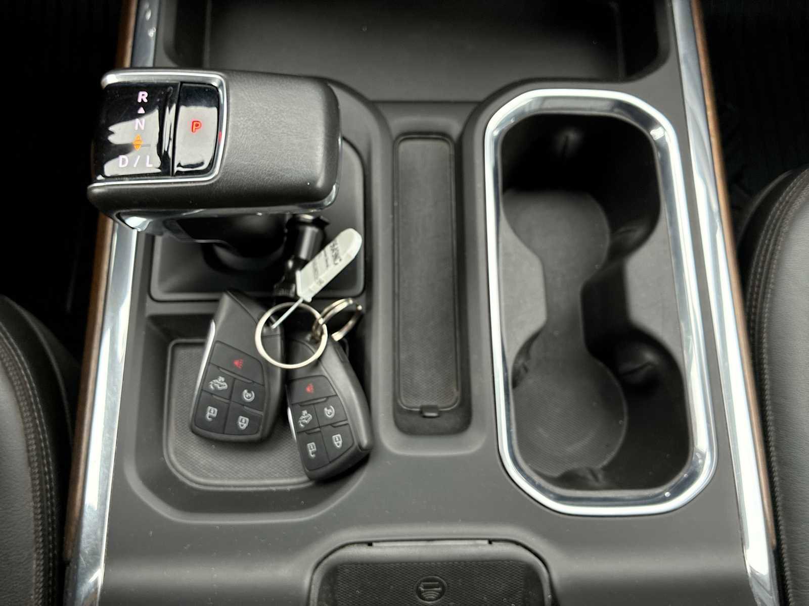 Certified 2022 Chevrolet Silverado 1500 High Country w/ Z71 Off-Road Package image 16