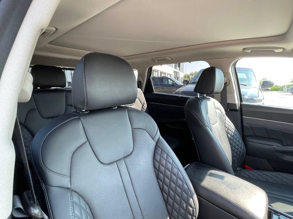 Used 2023 Kia Sorento SX Prestige AWD/4WD image 32