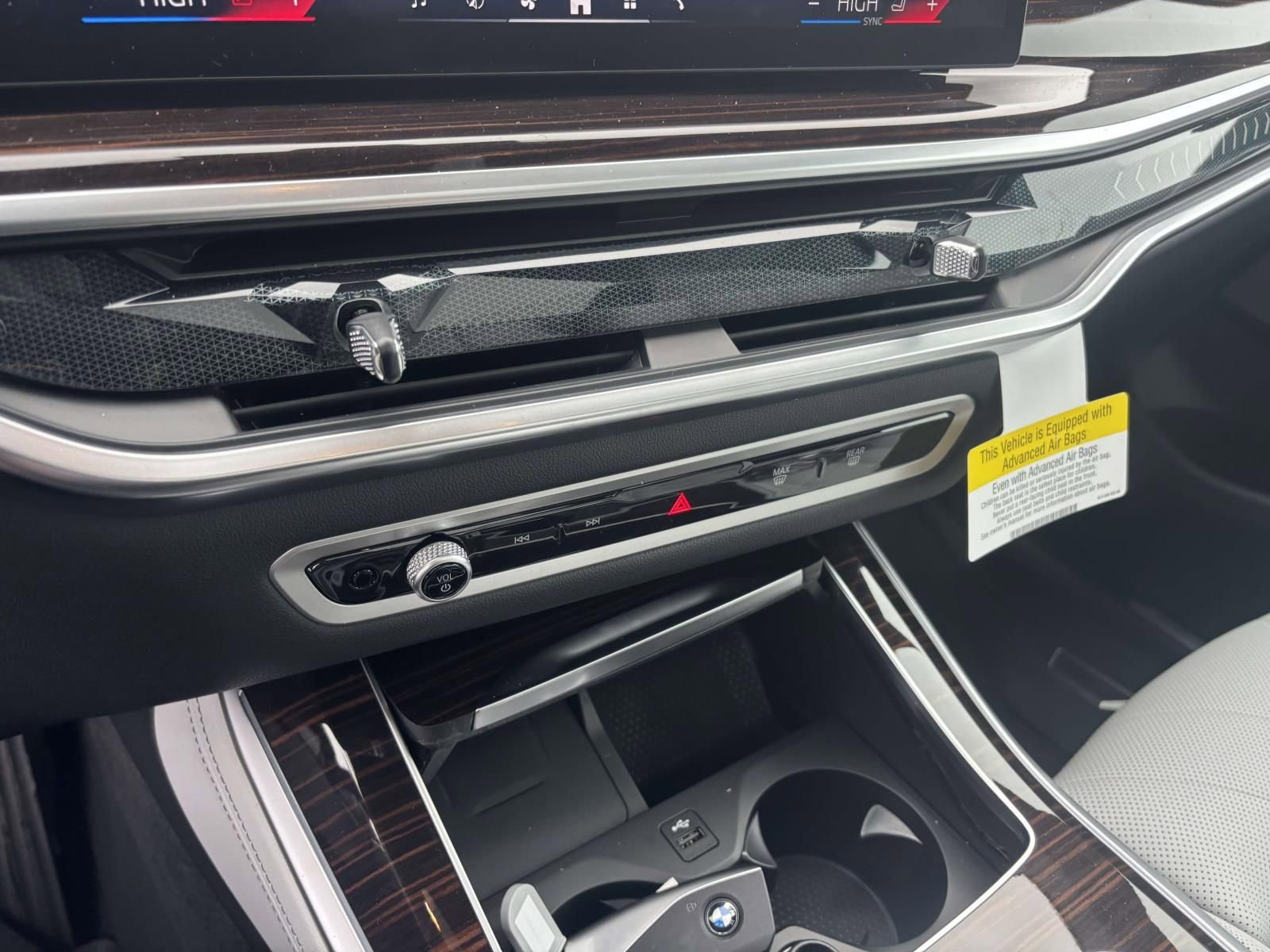 New 2026 BMW X5 xDrive40i AWD/4WD image 22