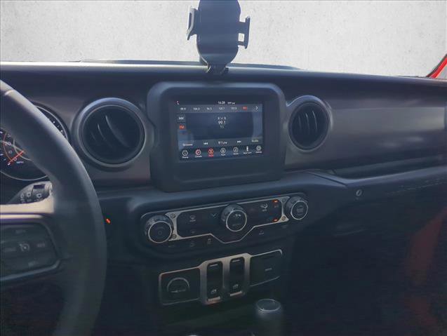 Used 2023 Jeep Wrangler Sport AWD/4WD image 14