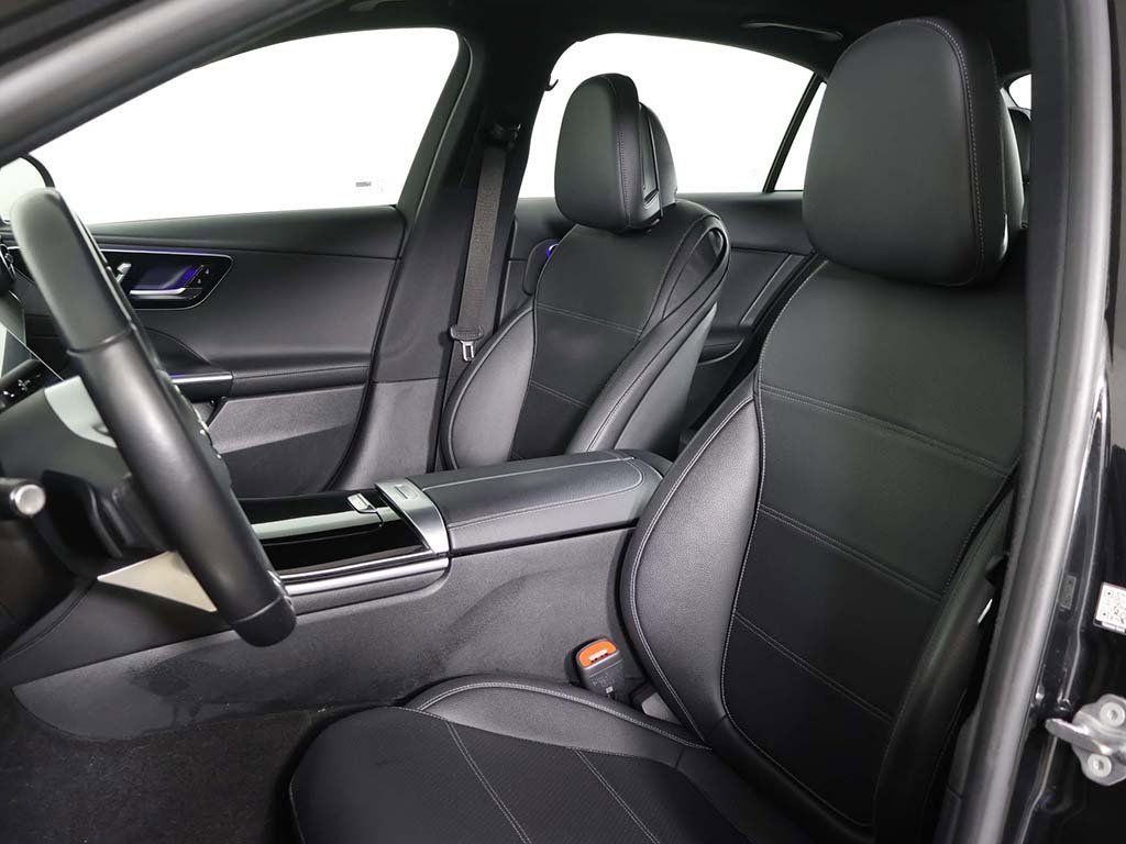 Used 2023 Mercedes-Benz C 300 C 300 image 28