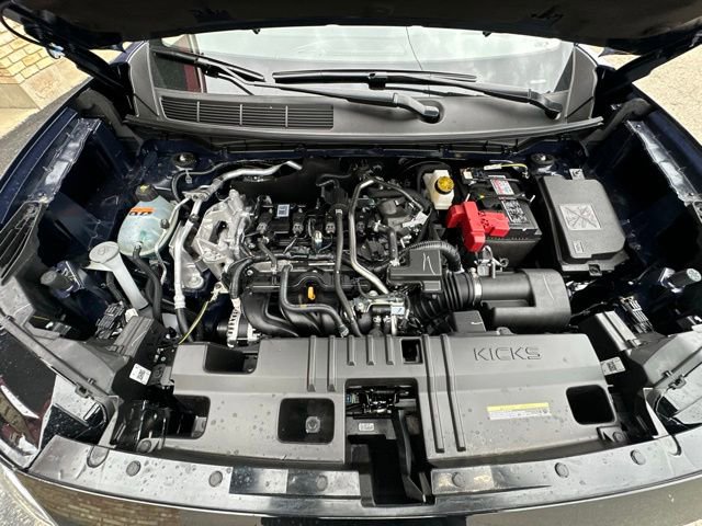 New 2025 Nissan Kicks SR image 27