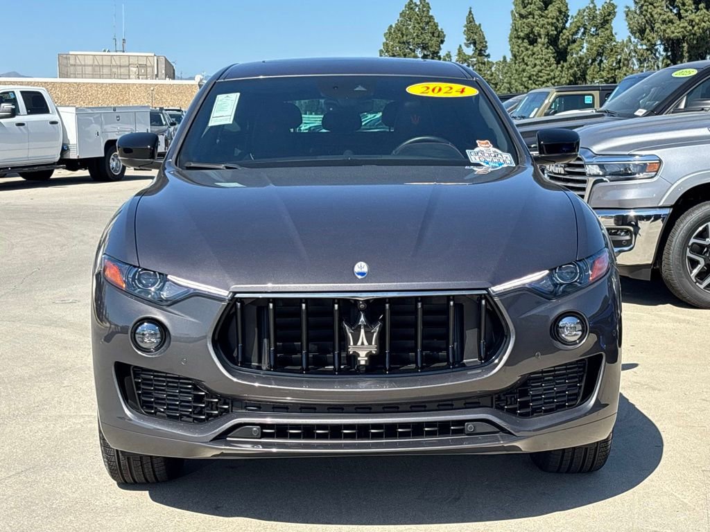 Used 2024 Maserati Levante GT Ultima AWD/4WD image 8