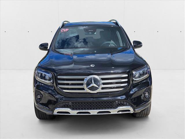 Used 2025 Mercedes-Benz GLB 250 image 2