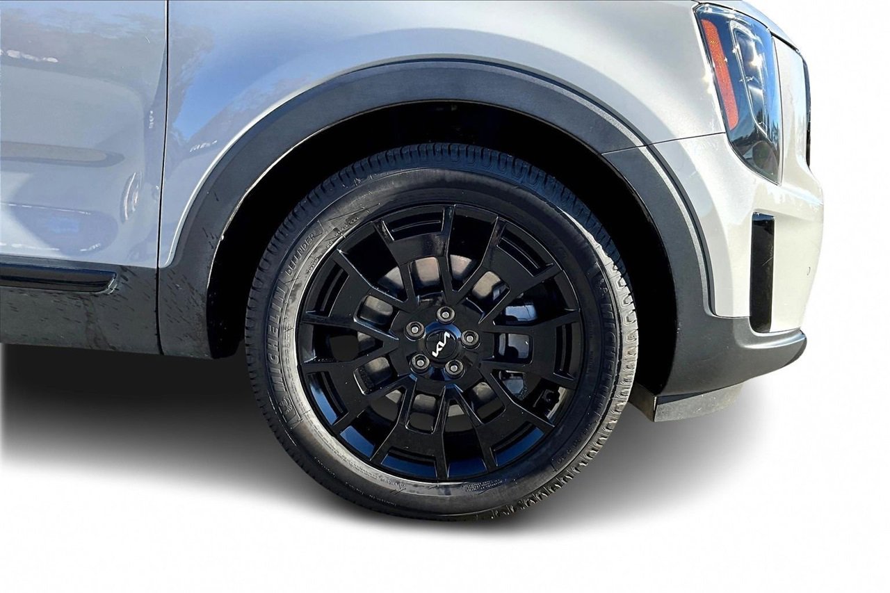 Used 2022 Kia Telluride SX w/ Nightfall Edition Package image 35