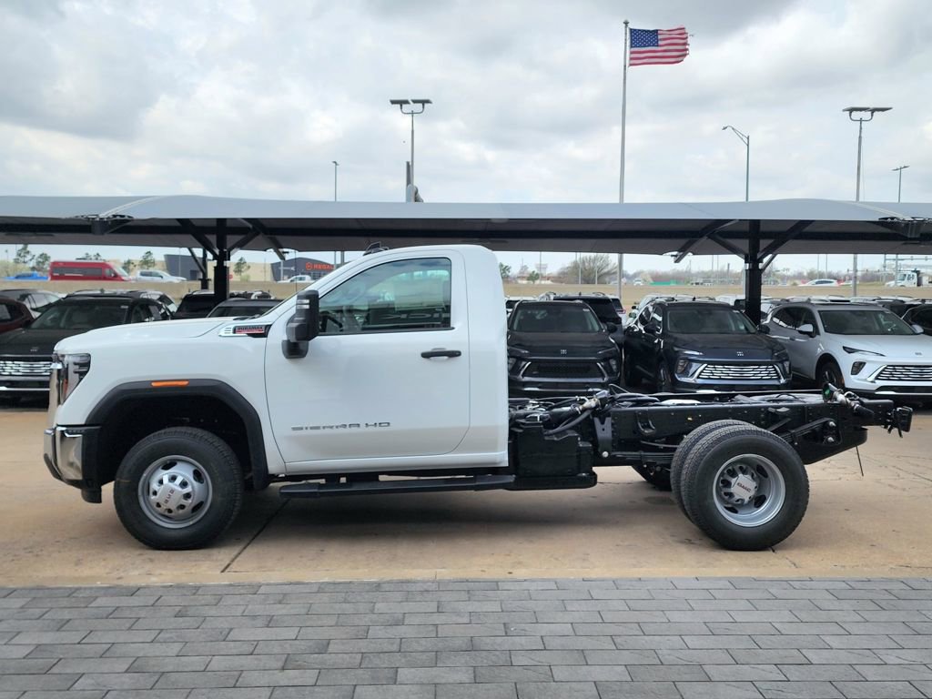 New 2026 GMC Sierra 3500 Pro w/ Convenience Package image 6