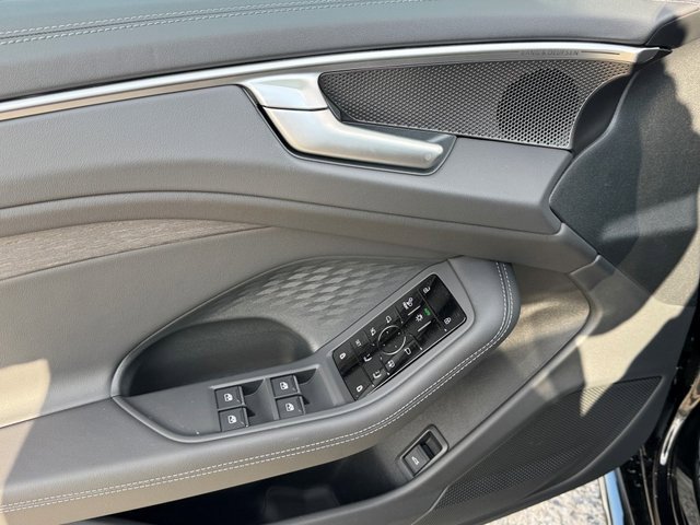 New 2026 Audi A6 Prestige image 18