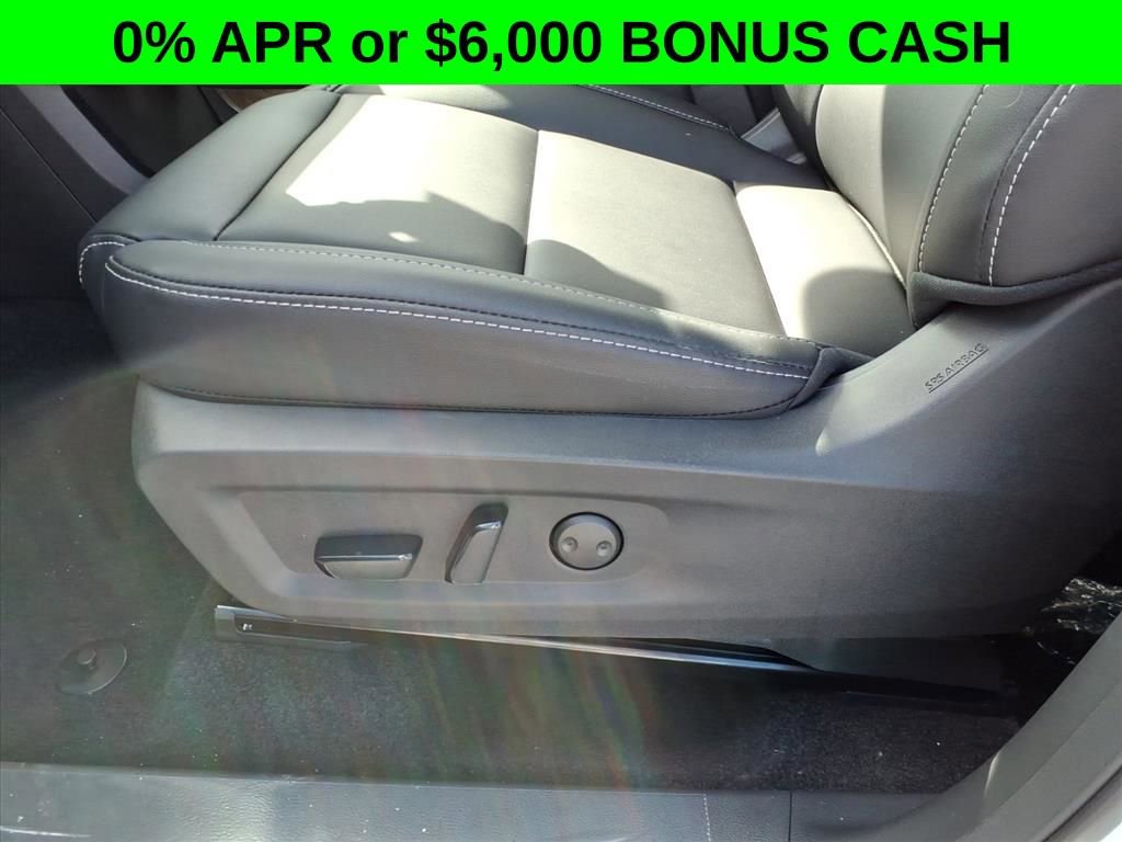 New 2025 Nissan Murano SV w/ Cargo Package AWD/4WD image 14