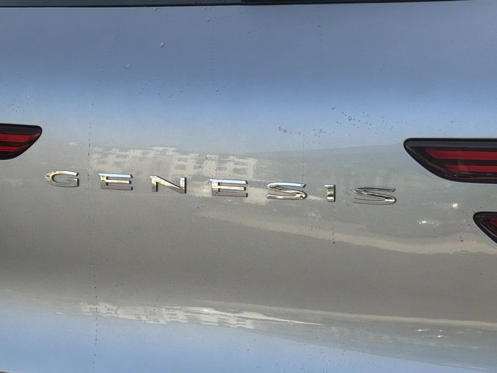 Certified 2023 Genesis Electrified GV70 AWD/4WD image 29