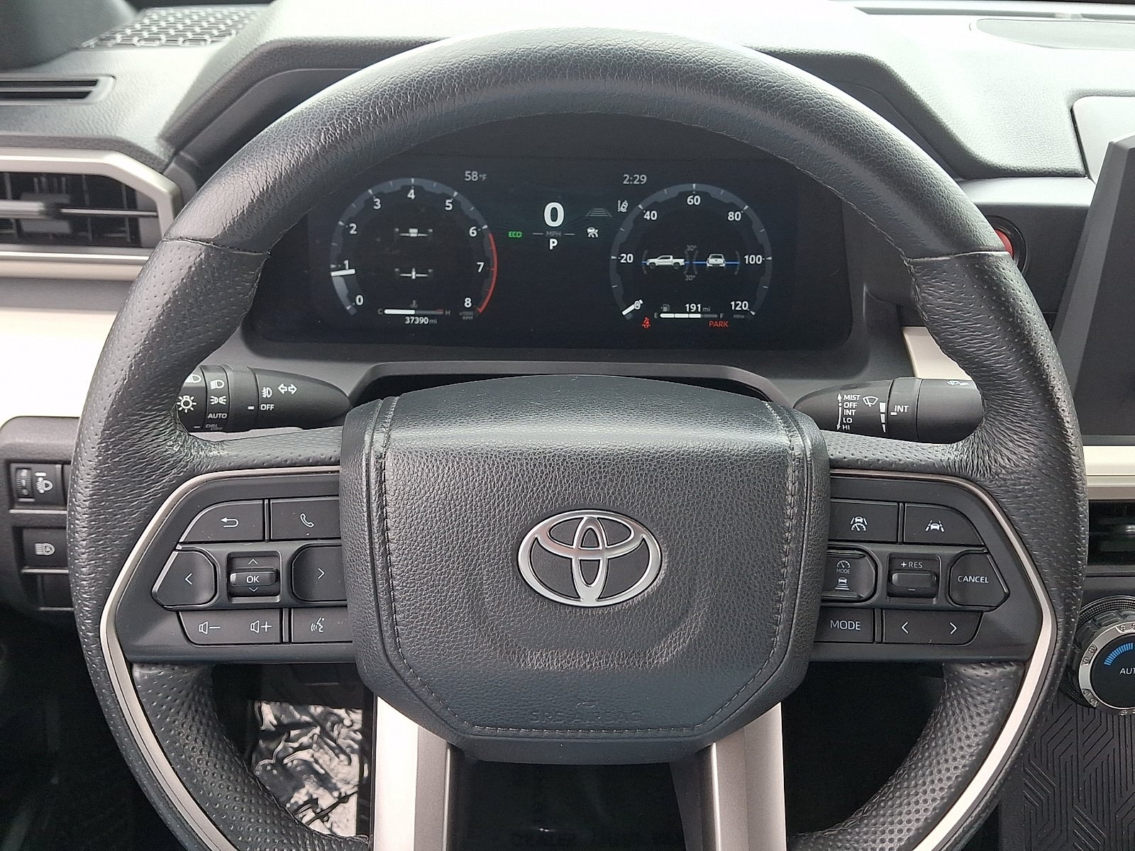 Used 2024 Toyota Tacoma TRD Off-Road AWD/4WD image 19